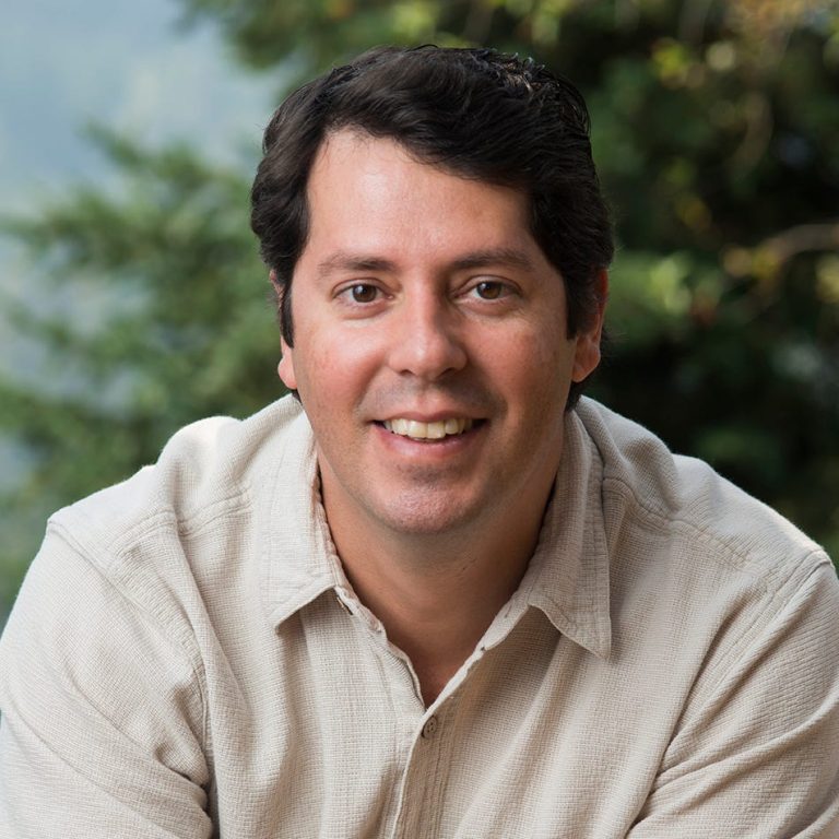 Fernando M. Loureiro